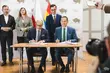 Będzie lotnisko na Krywlanach? Marszałek województwa podpisał pierwsze papiery