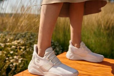 Trendy wśród obuwia casualowego na jesień 2023