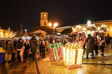 Zobacz jarmark świąteczny z lotu ptaka! Mamy bilety na lot balonem [KONKURS]