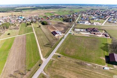 Zdewastowana droga wojewódzka w końcu zostanie wyremontowana. 27 km za 300 mln złotych