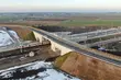 Rail Baltica. Powstał kolejny wiadukt nad torami [ZDJĘCIA]