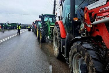 Protest rolników. Blokady dróg sparaliżują województwo podlaskie [LISTA]