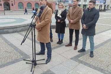 Chcą obudzić gospodarkę z letargu. Jakie plany dla miasta ma Konfederacja?