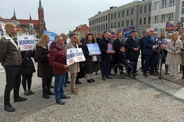 Jacek Sasin w Białymstoku: Dość polowania na czarownice