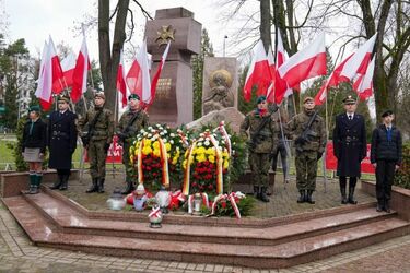 Białystok odda hołd ofiarom Katynia i Sybiru