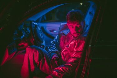 Białostocki raper wydał kolejny album. "Koty widzą w nocy" porusza trudne tematy