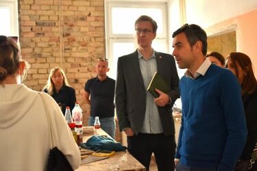 Fundacja Dialog działa na pełnych obrotach. Rusza druga edycja programu pomocowego!