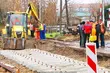 Prace na ruchliwym przejeździe kolejowo-drogowym. Wprowadzono zmiany w organizacji ruchu