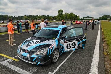 Wyścigowe Samochodowe Mistrzostwa Polski. Białostocki team tuż za podium
