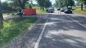 Kolejny wypadek z udziałem motocyklisty na podlaskiej drodze. Tym razem w okolicy Kurian