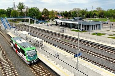 Przy stacji kolejowej powstanie parking na 19 miejsc postojowych