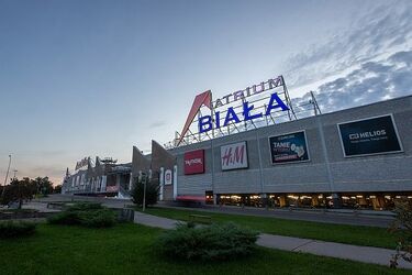 Koniec z bezpłatnym parkingiem w Atrium Biała