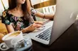 Chciała sprzedać marynarkę przez internet. Straciła 5 tys. zł