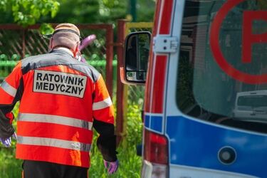 Wypadek pojazdu wojskowego na Podlasiu. Trzech żołnierzy trafiło do szpitala