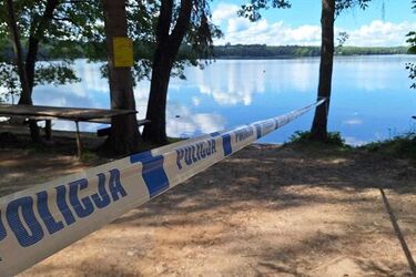 Utonął w jeziorze. Nie żyje 30-letni nurek