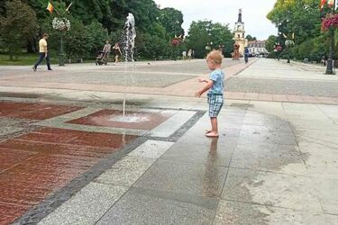 Kąpiel w miejskiej fontannie? To może nas słono kosztować!