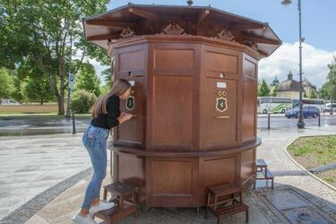 W centrum miasta można przenieść się w czasie. Zajrzyj do fotoplastykonu