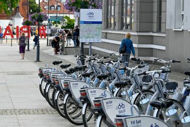 Zostaw samochód i przesiądź się na rower! Bezpłatna godzina jazdy miejskim jednośladem