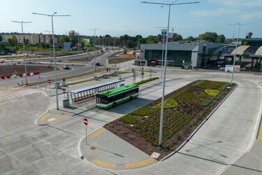 Dopełni centrum przesiadkowe. Powstanie tuż przy węźle