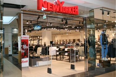 Sklep New Yorker w Alfie już otwarty. Zajmuje dwa poziomy! [ZDJĘCIA]