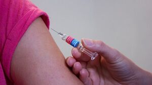 Szczepienia przeciw HPV dla dzieci już dostępne w szkołach. Rodzice mogą się zgłaszać