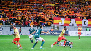 Ściąga kibica. Gra Ekstraklasa oraz I, II i III liga, a także CLJ