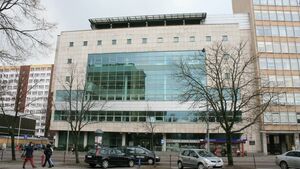 Nie oddałeś książki na czas i naliczyła się kara? W tym miesiącu zwrócisz bez konsekwencji