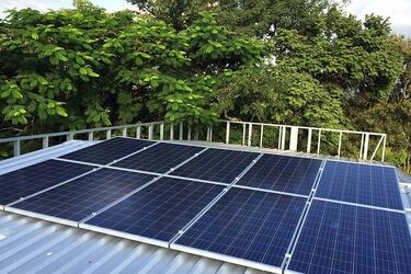 Białystok stawia na fotowoltaikę. Panele pojawią się na dachach szkół