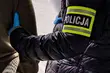Pościg za agresywnym 45-latkiem. Uszkodził taksówkę i zaatakował kierowcę