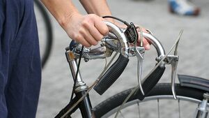 Zaproponował więcej wiat rowerowych. Oto odpowiedź miasta