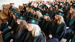 W Białymstoku przybyło lekarzy, dentystów, pielęgniarek i położnych. Wielkie święto UMB