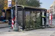 W Białymstoku będzie więcej zielonych przystanków. Trwa montaż