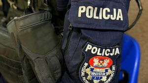 Nietypowa sytuacja w białostockiej komendzie. Poszukiwany sam zgłosił się do odbycia kary