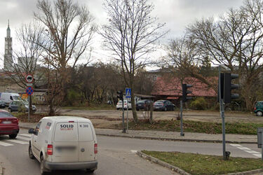 W Białymstoku brakuje parkingów. Radny proponuje rozwiązanie