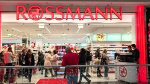 Drogeria Rossmann w Galerii Jurowiecka ponownie otwarta. Sklep przeszedł dużą zmianę