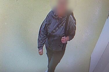 Wchodziła do szkół i kradła pieniądze z plecaków. Usłyszała już zarzuty