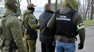 Rozbito zorganizowaną grupę przemytniczą. Działali m.in. w Podlaskiem [ZDJĘCIA][WIDEO]