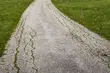 Jeździli po jego drodze. Chciał niemal 800 tys. zł. Zapadł wyrok