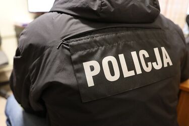 Os. Sienkiewicza. 24-latek okradł sklep. Potem groził właścicielowi 