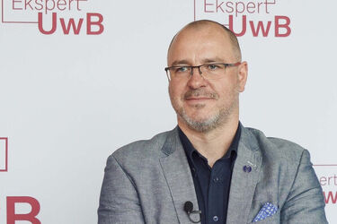 Prawnik z UwB odebrał nominację profesorską z rąk Andrzeja Dudy