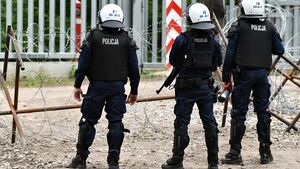Niemal 33 tys. policjantów broniło polskiej granicy. Akcja "Zapora" dobiegła końca