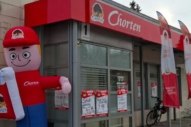 Nowy Chorten w Białymstoku. Dawniej w tym miejscu mieścił się PSS Społem