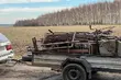 Wypił 22 piwa, jeździł mimo sądowego zakazu. Z przyczepy prawie wypadały metalowe elementy