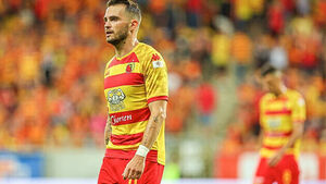 Jagiellonia wypuściła z rąk pewne zwycięstwo i straciła kolejnego defensora