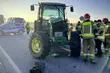 Wypadek w Krasnopolu. Ciągnik rolniczy zderzył się z samochodem dostawczym