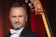 Kamil Łomasko nominowany do Fryderyków 2025. Sukces kontrabasisty z Białegostoku