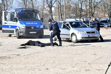 "Dzień Przedsiębiorczości" z podlaskimi policjantami. Byli złodzieje i strzelanina