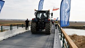 Filmowy most już gotowy. Wreszcie jest solidny i bezpieczny