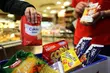 Caritas organizuje zbiórkę żywności przed Wielkanocą. Wolontariusze pojawią się w sklepach