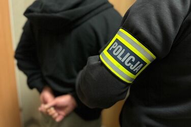Zgłosił się na dozór, trafił do aresztu. 27-latek zatrzymany po serii kradzieży 